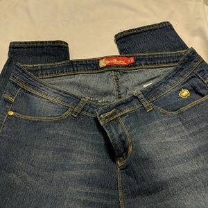 Apple Bottoms jeans
